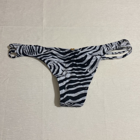 PILYQ Women's African Rays Strappy Teeny Bikini Bottom Size M - Picture 2 of 4